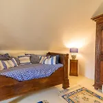 Bed & Breakfast Evasion Romantique Au Prieure Avec Jardin En Anjou, Petit-dejeuner Inclus - Fr-1-622-63